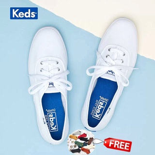 Keds  (แถมฟรีถุงเท้า 2 คู่ )  Champion core white2016 WF34000