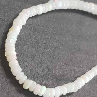 สร้อยข้อมือหินแท้ โอปอล (Natural white opal beads bracelet) 7"