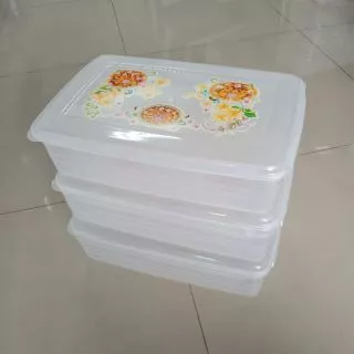 กล่องเก็บหมูปิ้ง กล่องใส่อาหาร กล่องใส่หมูปิ้ง ใบละ 70 บาท