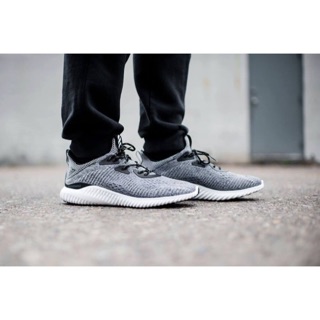 Adidas AlphaBounce Enjineered