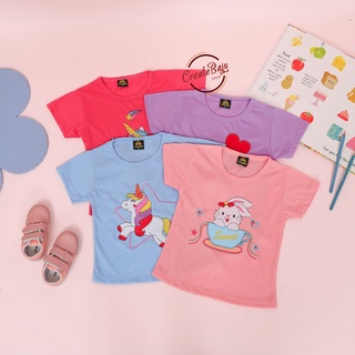 9.9 เสื้อยืด สุ่มสี สําหรับเด็กผู้หญิง อายุ 1-4 ปี 1 ส่วน