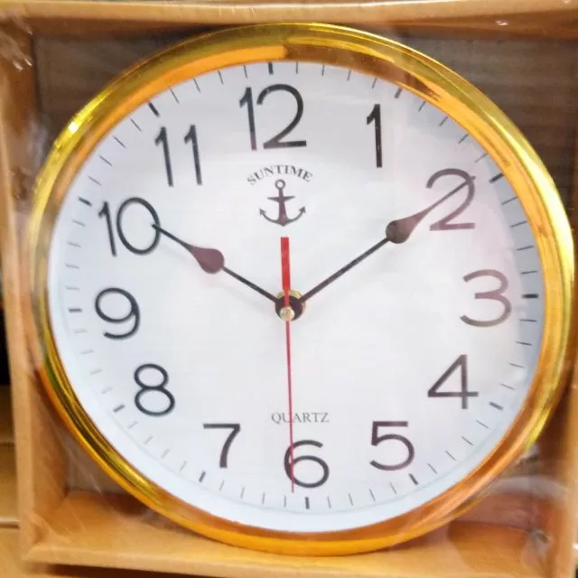 นาฬิกาแขวนผนัง ตรา SUNTIME รุ่น901