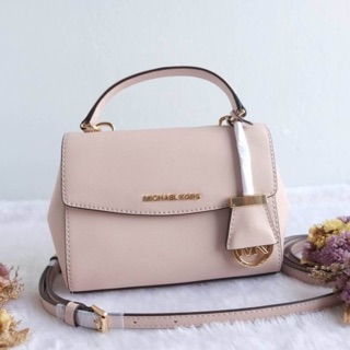 Michael kors ava xs crossbody สวยหรูน่ารักสุดๆ มีหลายสีเลื่อนดูเลยจ้า