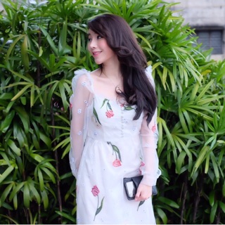 เดรสยาวซีทรูงานปัก