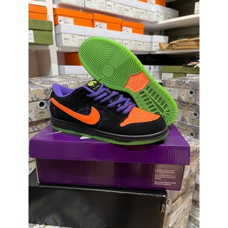 รองเท้า nike SB dunk low รุ่นใหม่ล่าสุด