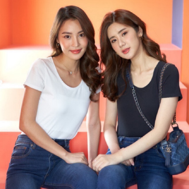 เสื้อยืด BASIC by LOGIN