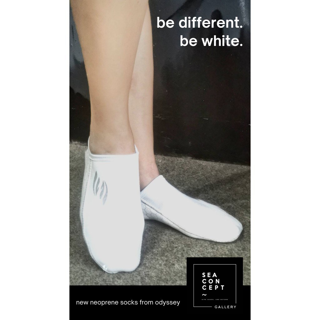 ถุงเท้าข้อสั้นดำน้ำเดินหาดเนื้อสีขาว✅สินค้าของแท้ 💯ไม่เคลือบสีWhiteNon-Slip DivingSocks Odyssey™ Air