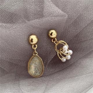 Asymmetric metal Pearl Earring temperament stud earclip