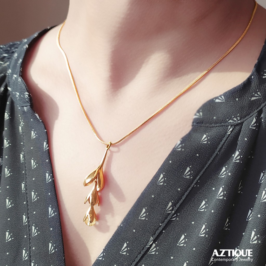 Aztique สร้อยคอเงินแท้ จี้ หยดน้ำค้าง Morning Dew พลอยควอตซ์ใส  Quartz Necklace Pendant Jewelry Gift