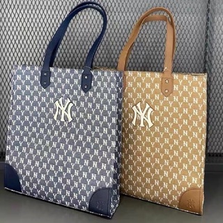 [preorder] NEW กระเป๋าผ้าถือ กระเป๋าช้อปปิ้งกระเป๋าสะพายพร็อ MLB NY มีกระเป๋าเล็กให้ด้วย