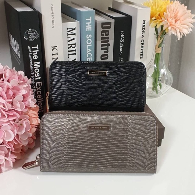 CHARLES & KEITH CROC-EFFECT LONG WALLET