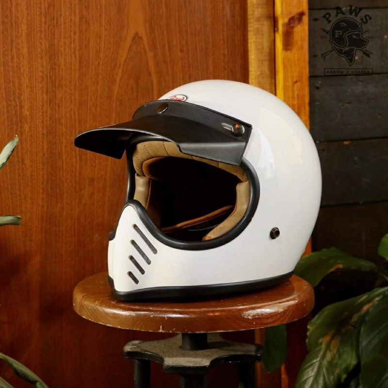 หมวกกันน็อควินเทจ RAW HELMET VINTAGE (ขอส่งต่อนะค่ะ)