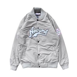 เสื้อแจ็กเก็ต Varsity Mitchell &amp; Ness New York Yankees