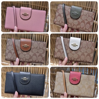 COACH C2874 TECH WALLET IN COLORBLOCK SIGNATURE CANVAS กระเป๋าสตางค์ใบยาว มีสายคล้องมือ