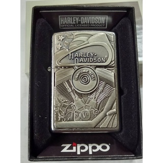 ZIPPO 29266  HARLEY DAVIDSON  MOTOR  FLAG  EMBLEM  STREET CHROME สีเงิน ผิวโครเมี่ยม  ติดพิณนูนจากโรงงาน  ของใหม่ของแท้