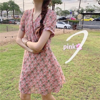 KR pinky flower dress เดรสคอวีสีชมพูลายดอกไม้