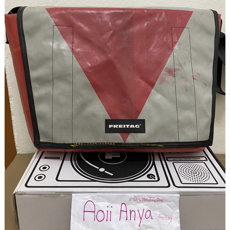 Freitag   รุ่น Top cat