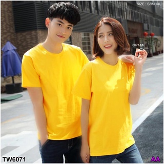 👗Pfashion [ส่งไว!!🚛] P6071 เสื้อยืดคอกลมแขนสั้นสีพื้น  Plain short sleeve round neck T-shirt