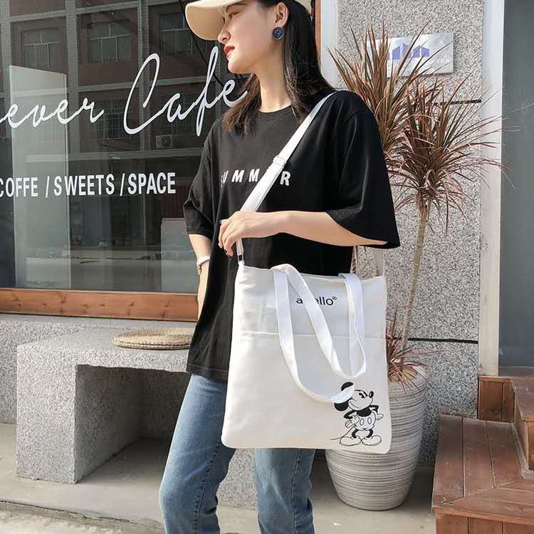 (ส่งจากไทย/พร้อมส่ง)Mickey Mouse ใบใหญ่ ผ้าหนา กระเป๋าผ้า สะพายข้าง สะพายหลัง ถอดสายได -MQbd