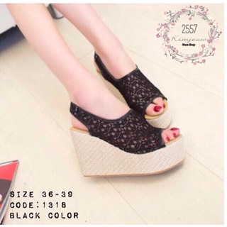 Wedge shoe karea