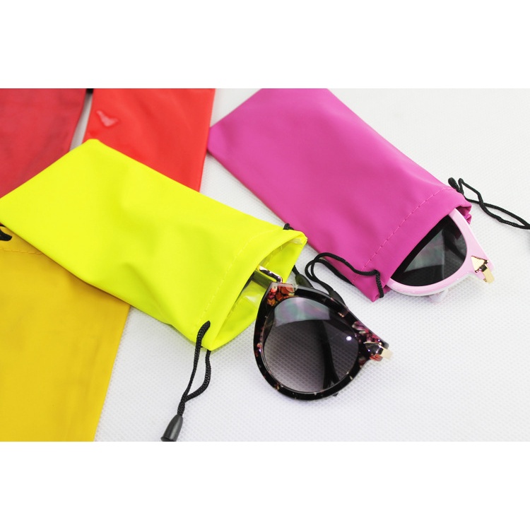 1 ชิ้นที่มีสีสันแว่นตากระเป๋าแว่นกันแดดแว่นตาเครื่องประดับชาร์จสมบัติผ้ากระเป๋าโทรศัพท์มือถือ