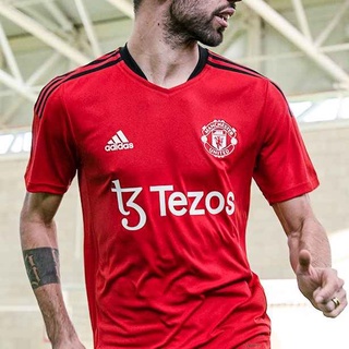 Manchester United 2022/23 Training Kit Tezos เสื้อซ้อมแมนยู เสื้อบอลแมนยู