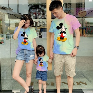 เสื้อยืดแขนสั้น พิมพ์ลาย Disney Mickey Mouse แฟชั่นฤดูร้อน สําหรับครอบครัว