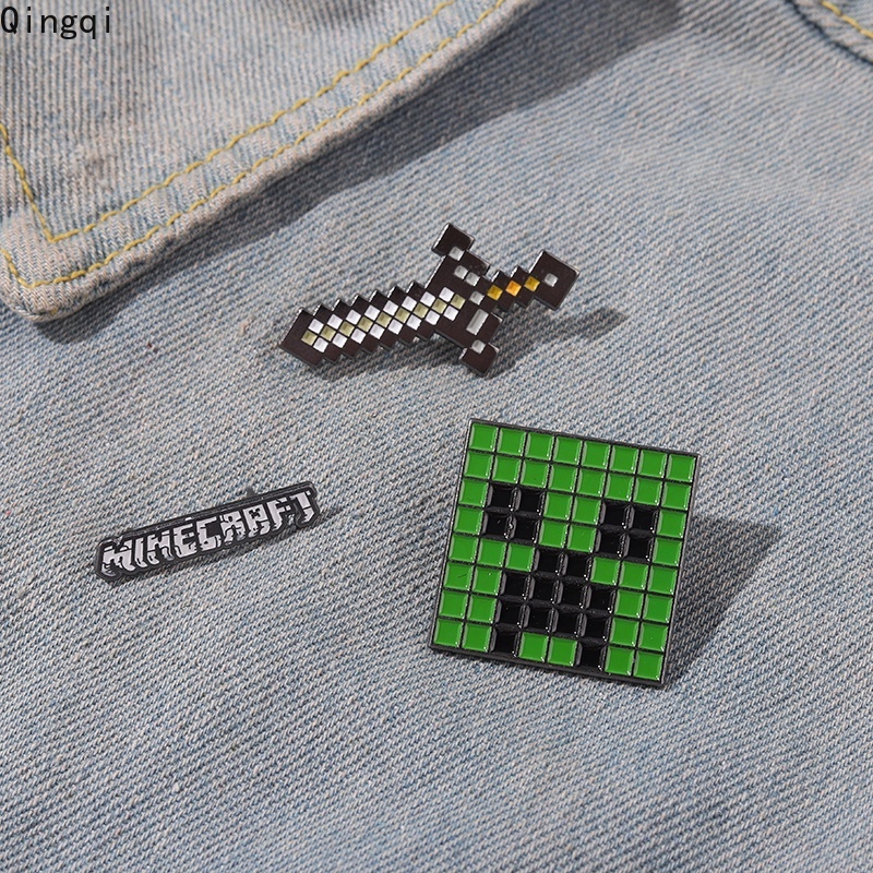 เข็มกลัด รูปการ์ตูนดาบพิกเซล เกมเวิลด์ สําหรับติดปกเสื้อ