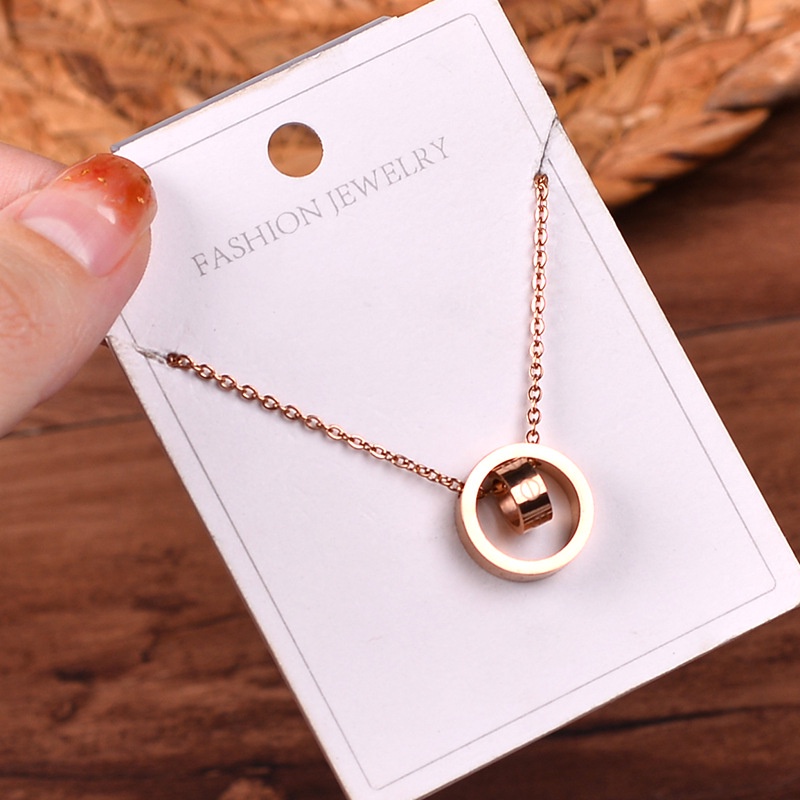เครื่องประดับ สร้อยคอไทเทเนียมสเตนเลส 18K จี้แหวนคู่ สีโรสโกลด์ หรูหรา เหมาะกับของขวัญวันเกิด สําหรับผู้หญิง