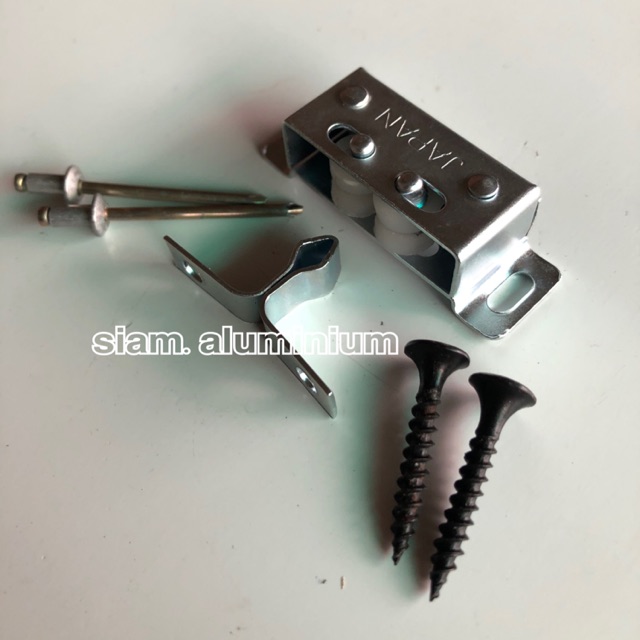 ตัวล็อคมุ้งลวด ก้ามปูมุ้งลวด ตัวดูดมุ้งลวด