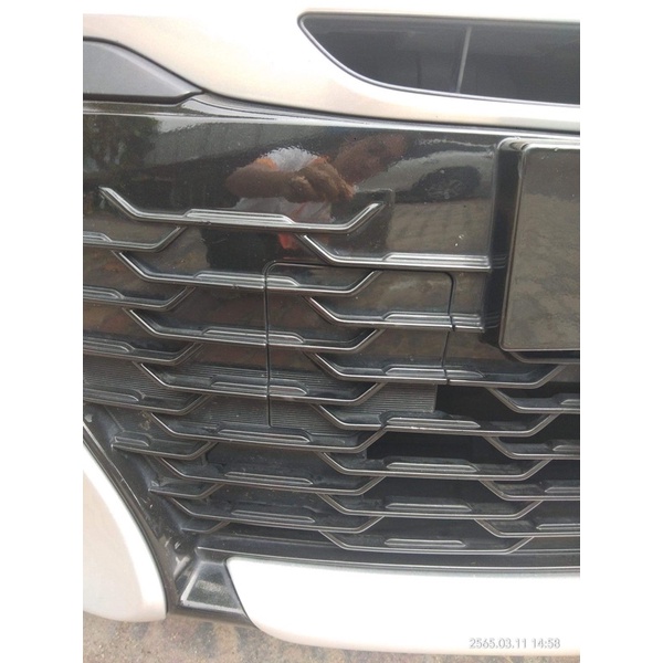 แท้ศูนย์ % ฝาปิดตะขอลากรถ ฝาปิดรูลากรถ Yaris 5 ประตู 2017-2019