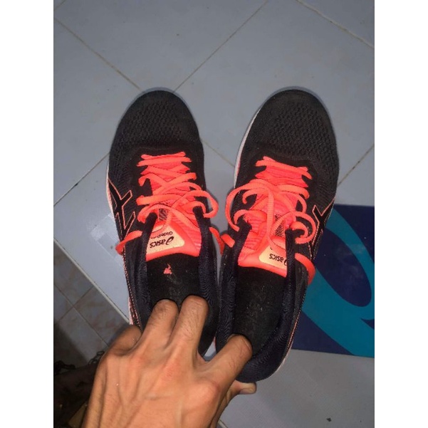 asics gliderideแท้มือสอง 42.5
