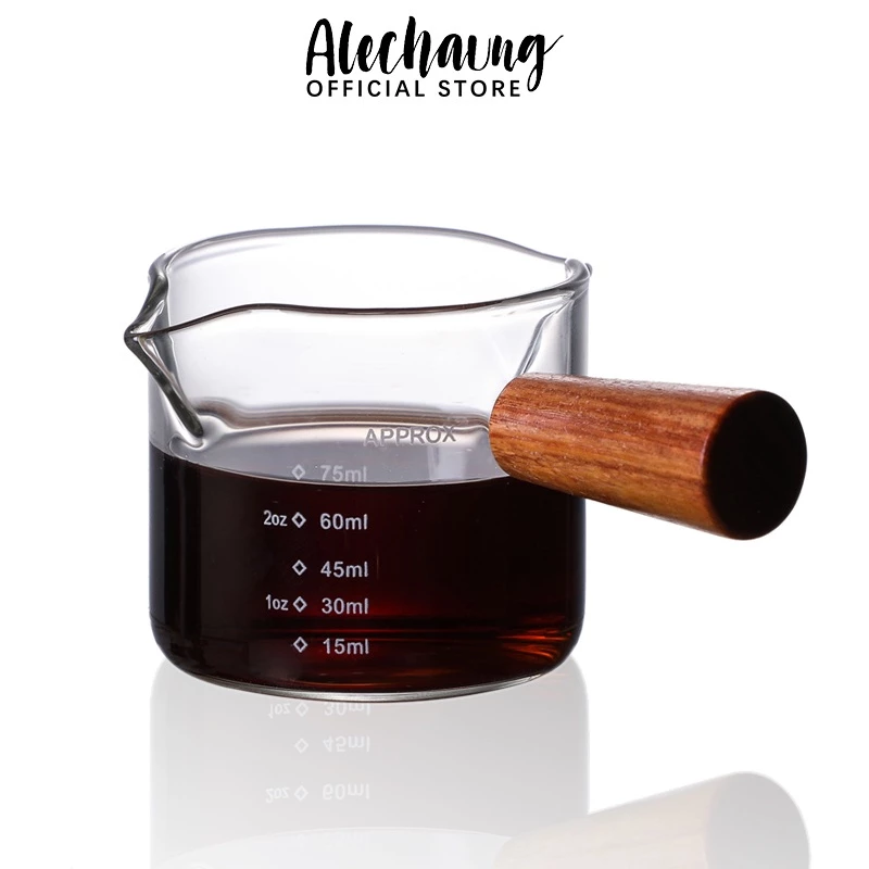 Alechaung แก้วตวงนม แก้วตวงชงกาแฟ 75ml 150ml Measuring cup สเกลชัด ด้ามไม้กันร้อน แก้วหนา ทนความร้อน ใช้งานง่าย