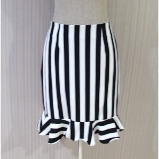 New strips skirt