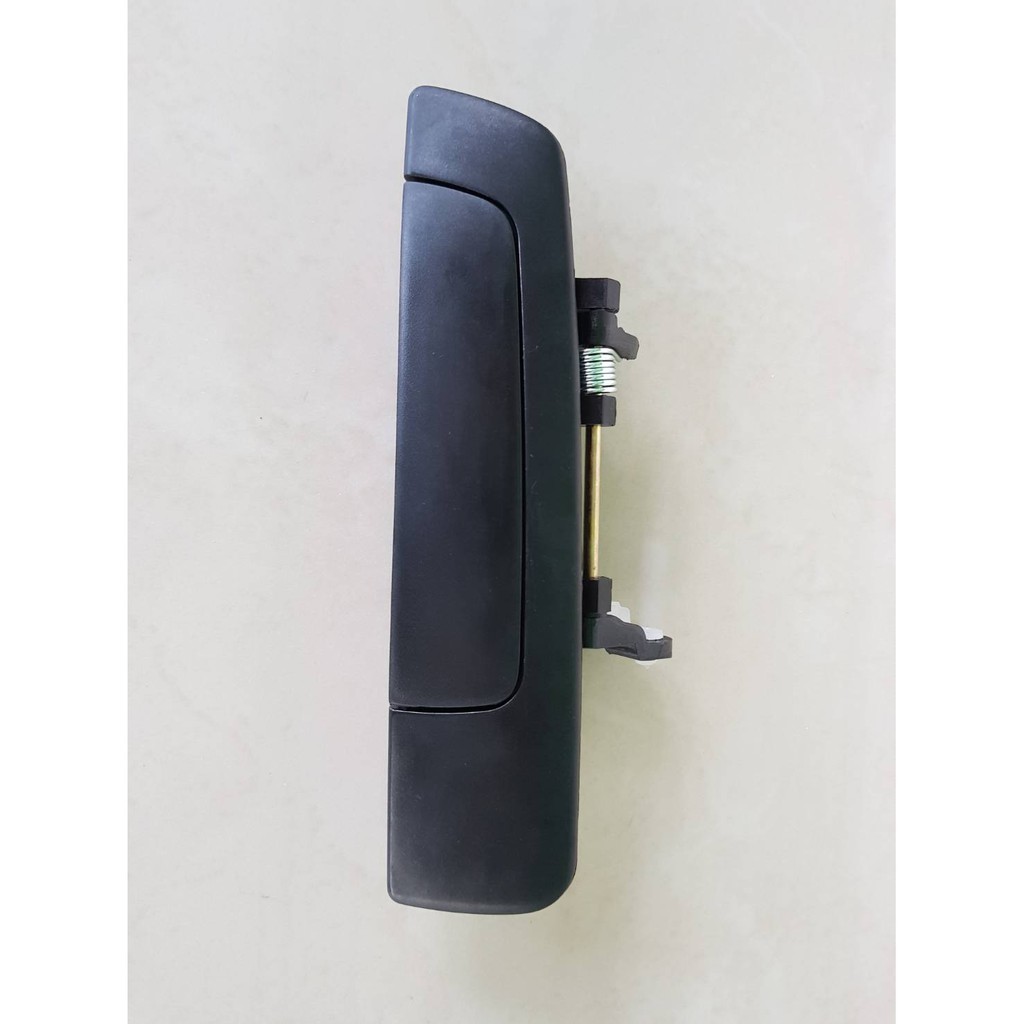 มือเปิดอันนอก(ประตูหลัง) MITSUBISHI CK2 ท้ายเบนซ์ ข้างLH(ซ้าย) อันละ350บาท