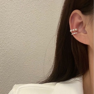 ต่างหูหนีบคริสตัลไข่มุก • Crystal Pearl Ear cuff