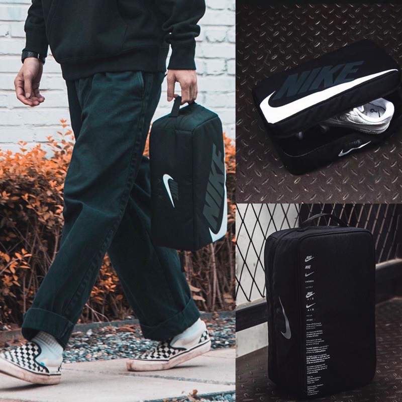 กระเป๋าใส่รองเท้า NK Shoebox bag