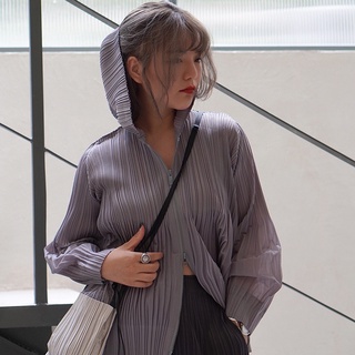 Miyake เสื้อแจ็กเก็ตลําลอง มีฮู้ด แต่งจับจีบ แต่งซิป ทรงหลวม สําหรับผู้หญิง