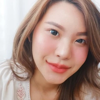 อินน์ บิวตี้ สกิน นู้ด แมตต์ ฟาวเดชั่น Skin Nude Matte Foundation เซรั่มรองพื้นเนื้อนุ่มลื่นบางเบา