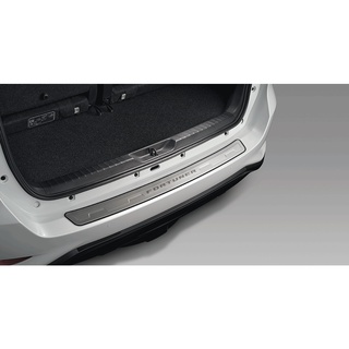 อะไหล่แท้โตโยต้า-แผ่นสเตนเลสกันรอย ขอบกันชนท้ายRear Bumper Step Guard-TOYOTA-PC176-0K01H-Fortuner