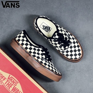 VANS รองเท้าผ้าใบลําลอง ข้อสั้น พิมพ์ลายตารางหมากรุก เข้ากับทุกการแต่งกาย สไตล์คลาสสิก สําหรับผู้ชาย และผู้หญิง