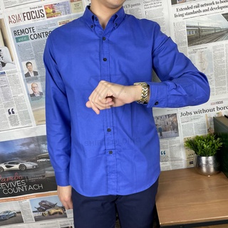SHIRTFOLDING เสื้อเชิ้ต แขนยาวคอปก สีน้ำเงินอ่อน กระดุมดำ