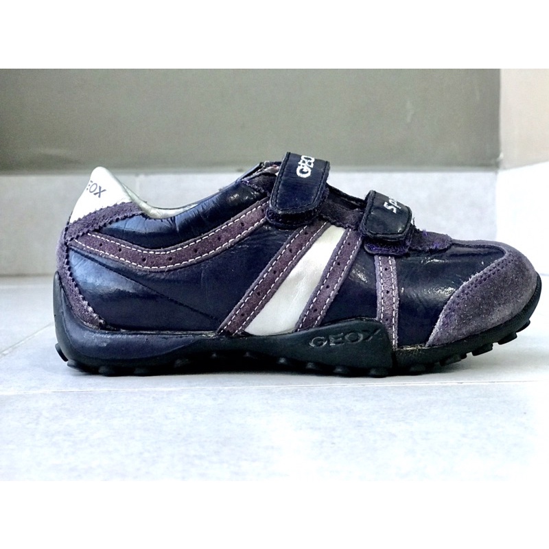 {2hand} Geox Little Kid Shoes (รองเท้าระบายอากาศอิตาลี) (US11)