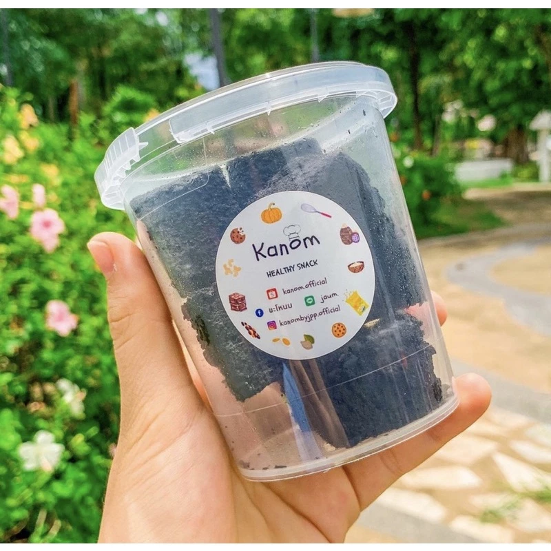 บราวนี่หนึบ สูตรคลีน ‼️ไม่เนย ไม่นม ไม่มาการีน‼️ ✅ มีคาร์บ!! เคลมสินค้าให้ 1 ครั้งในกรณีที่มีปัญหา