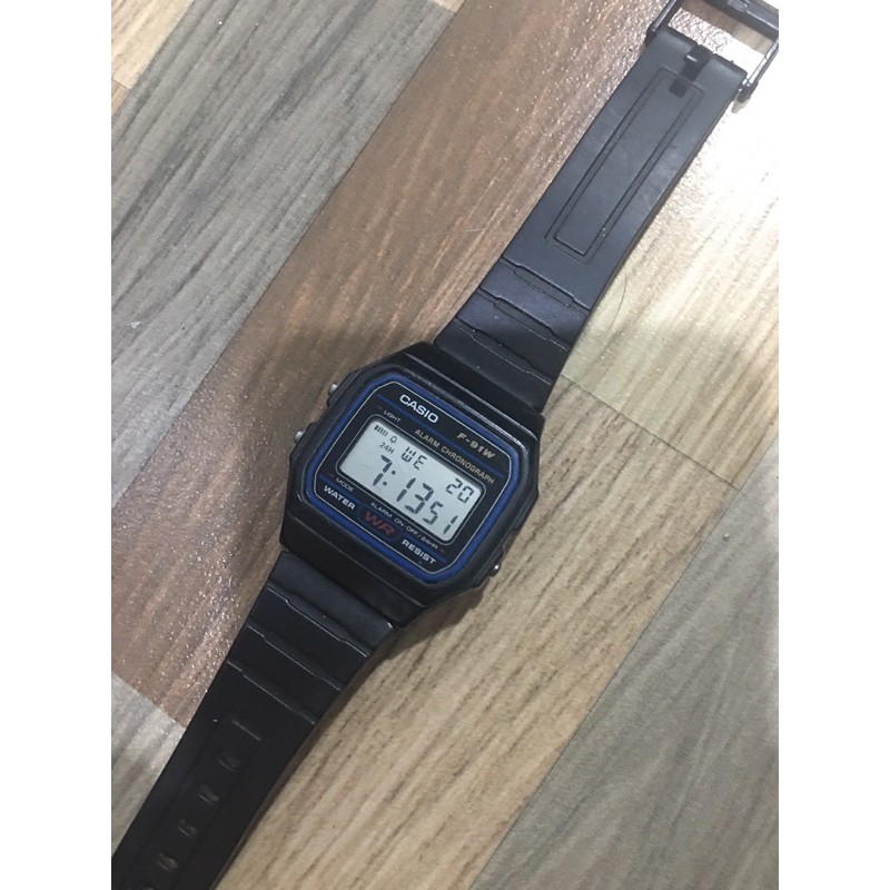 นาฬิกาข้อมือ Casio f-91w มือสอง
