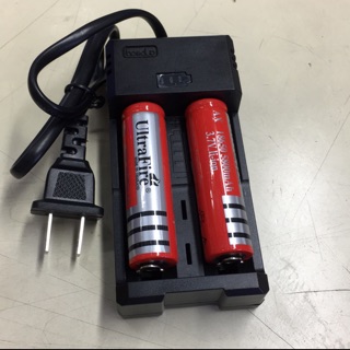 ชุดชาร์จ2ช่องพร้อมถ่านชาร์จ18650/3.7V5800mAh2ก้อน