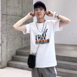 เสื้อยืดคอกลมแขนสั้น เสื้อยืดoversize เสื้อยืดผู้ชายสกีนลาย(สีขาว )