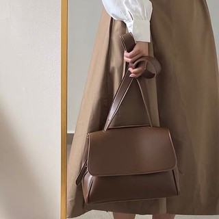 PU minimal bag กระเป๋าสะพาย - preorder