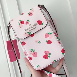 ลดตาแตก‼️🍓Kate Spade Staci Wild Strawberries NS Flap Phone Crossbody Bag