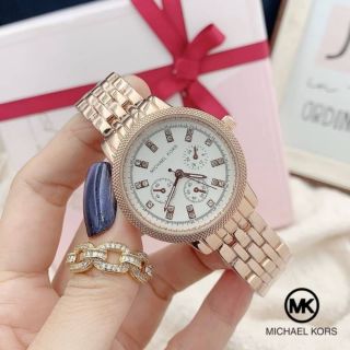 ลด 10% MICHAEL KORS ฟรีค่าส่ง